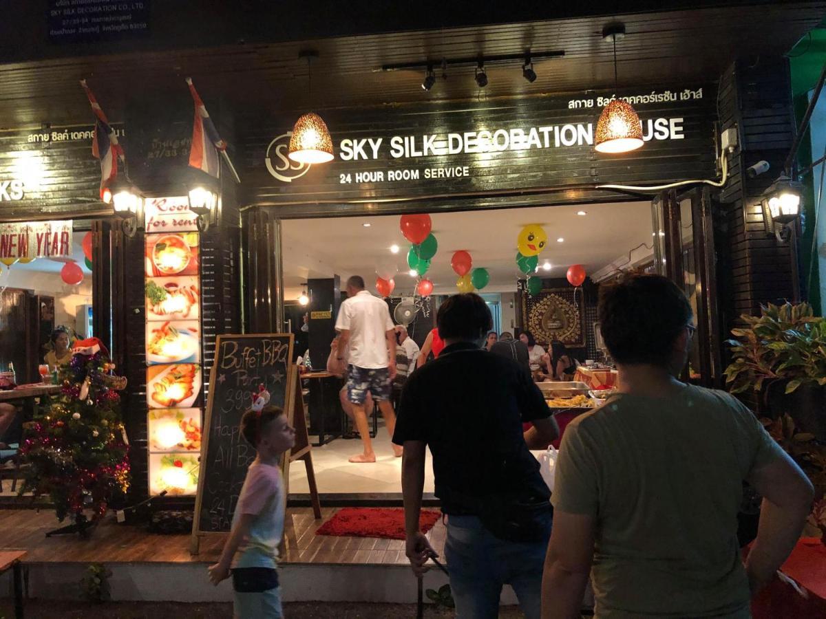 Готель Sky Silk Decoration House Patong Екстер'єр фото