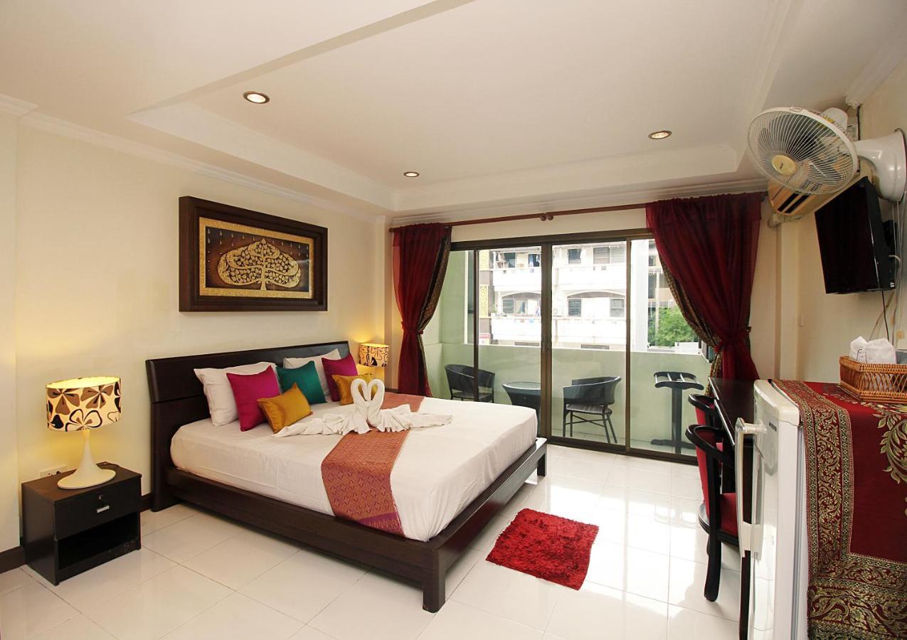 Готель Sky Silk Decoration House Patong Екстер'єр фото