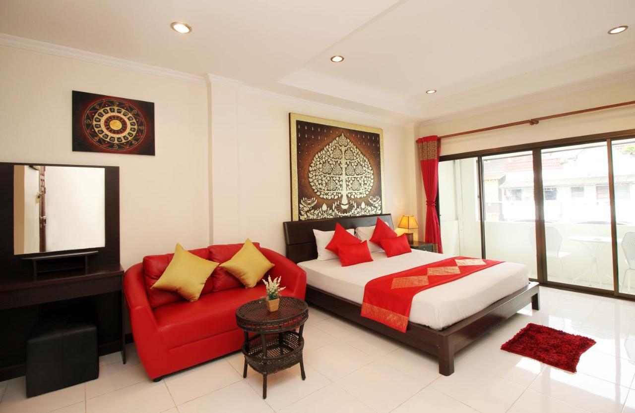 Готель Sky Silk Decoration House Patong Екстер'єр фото