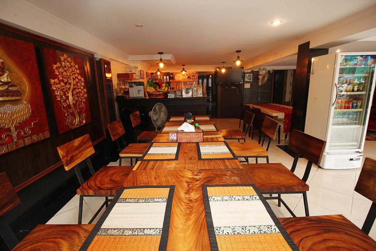 Готель Sky Silk Decoration House Patong Екстер'єр фото